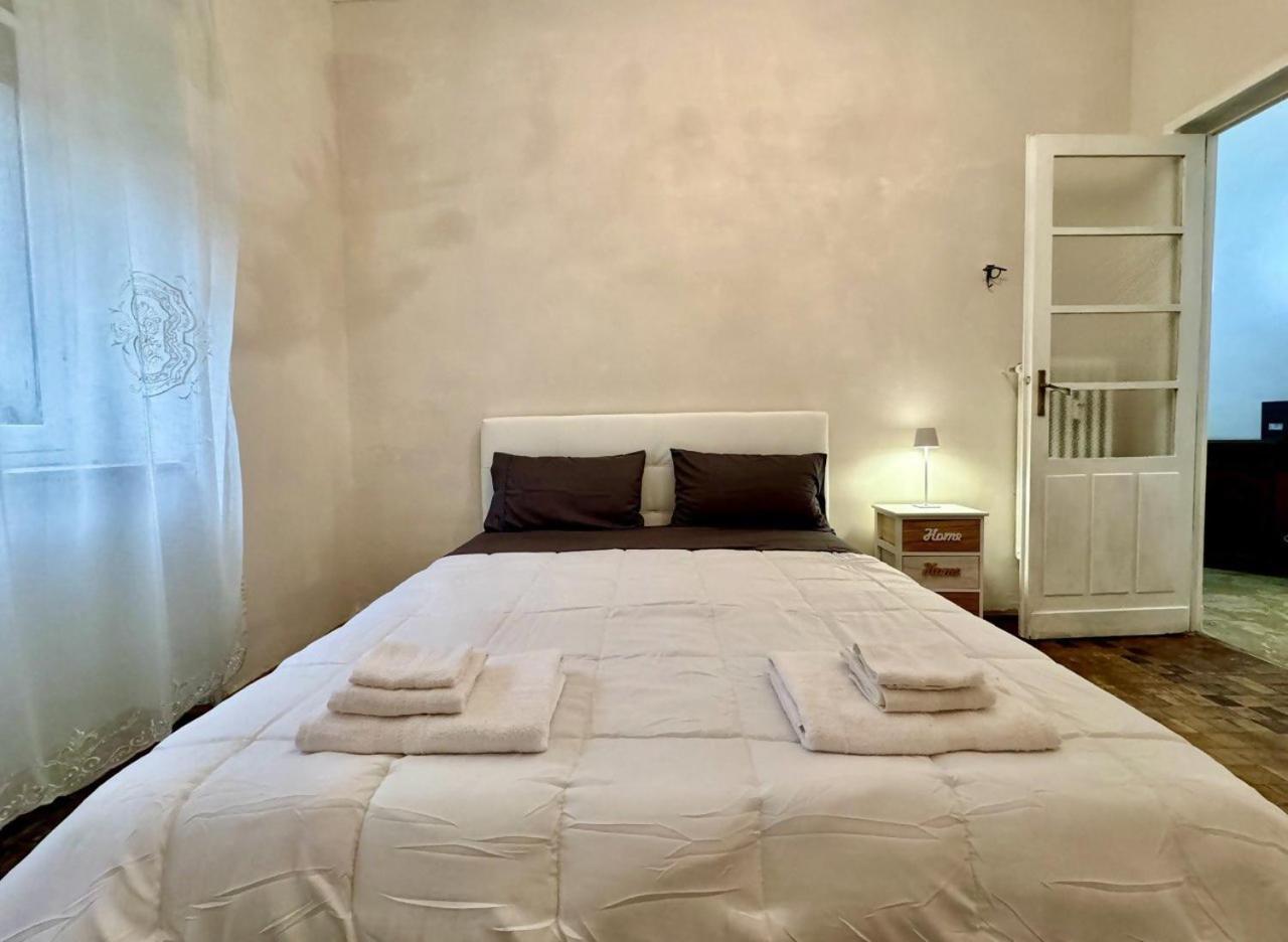 6 Posti Letto Vicino Al Centro Apartment ตูริน ภายนอก รูปภาพ