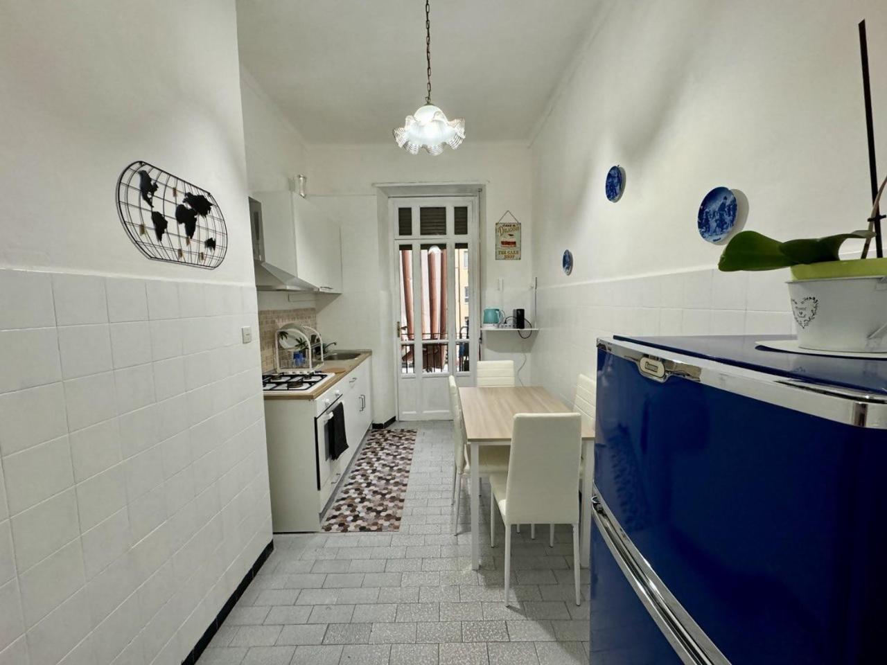 6 Posti Letto Vicino Al Centro Apartment ตูริน ภายนอก รูปภาพ